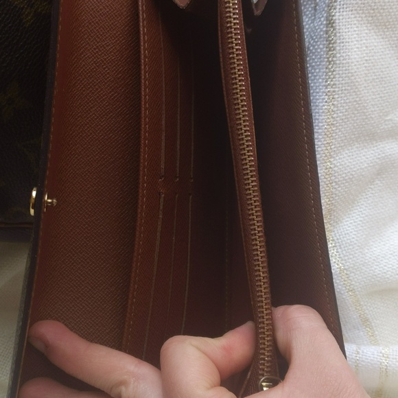 Lv bundle - Picture 10 of 16